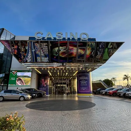 Lejlighed Spacious And Calm Close To The