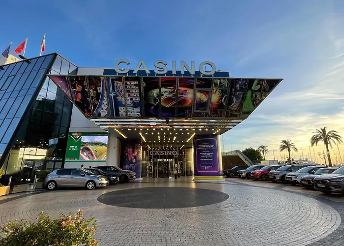 Apartment Spacious And Calm Close To The